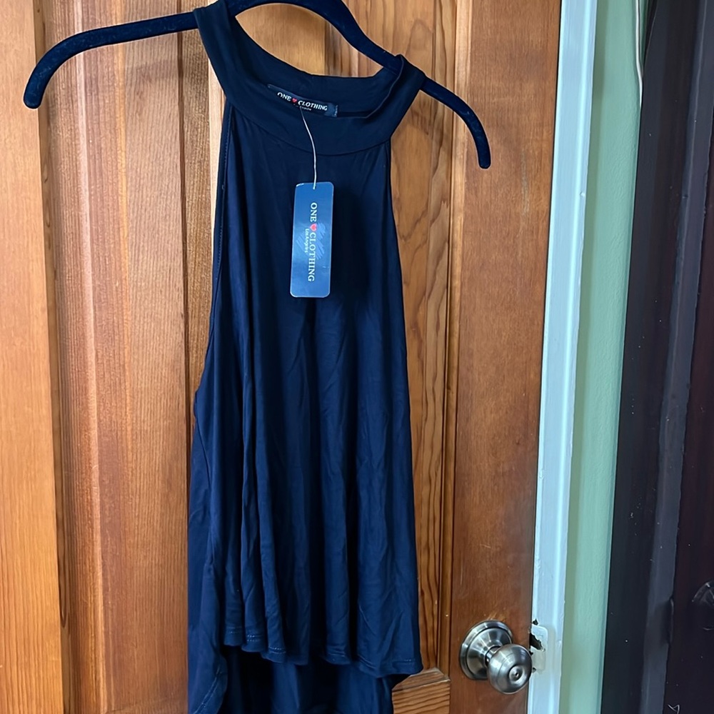 Brand new One Clothing top